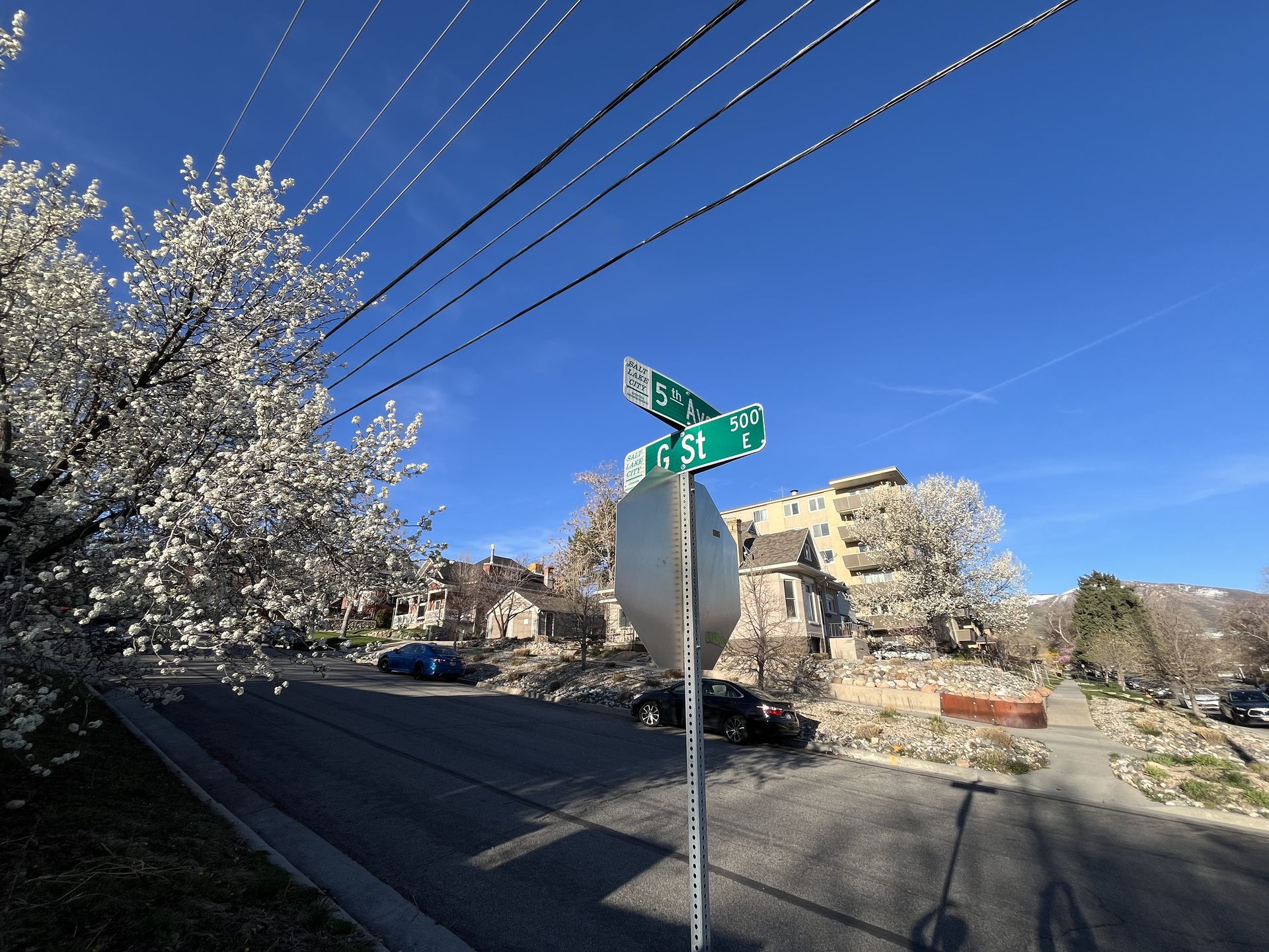 Fifth Avenue and G Street in Salt Lake City with nearby homes